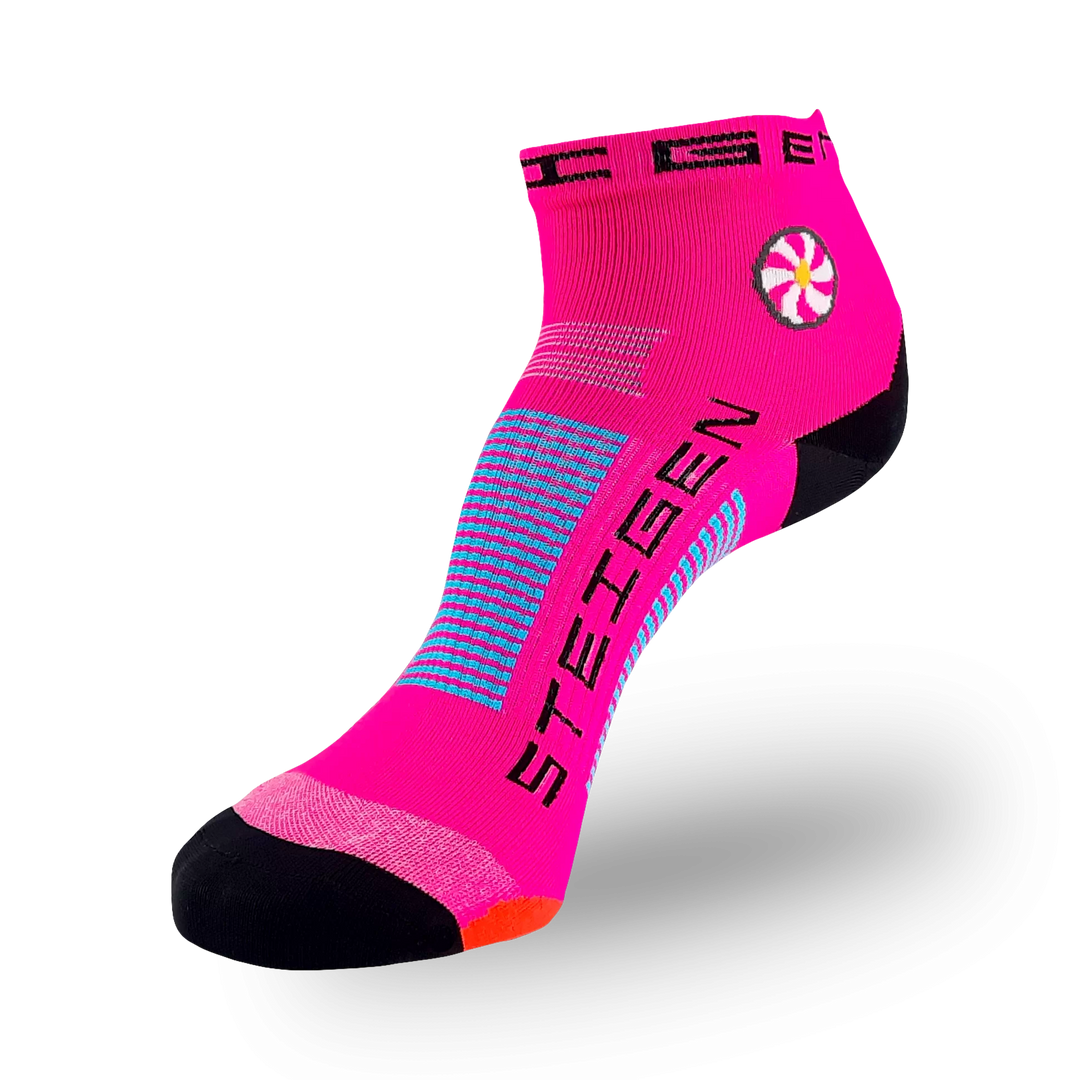 Steigen Fluro Pink Running Socks 1/4 Length