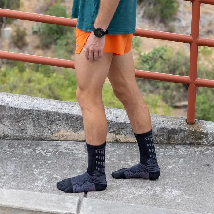 Injinji ULTRA RUN Crew Obsidian