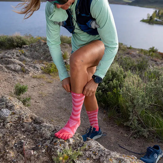 Injinji Womens Specific Ultra Run Crew Coral