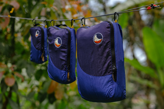 Ticket To The Moon Travel Cube L royal blue / navy blue (6.3L incl. 2 accessory carabiners))