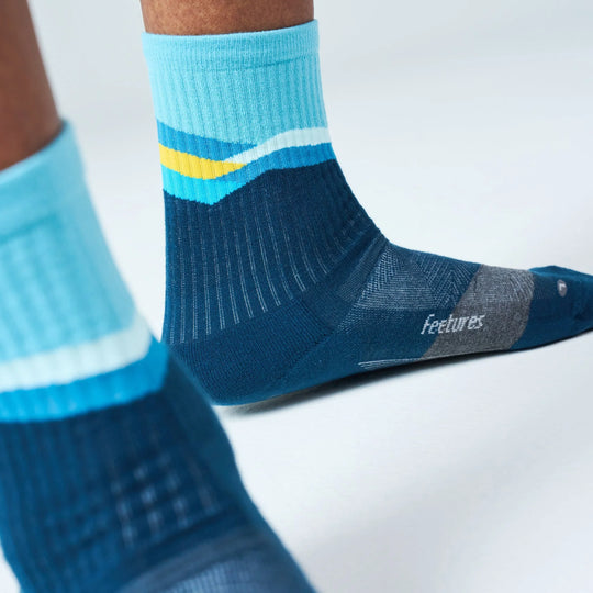 Feetures Trail Max Cushion Mini Crew Mountain High Blue