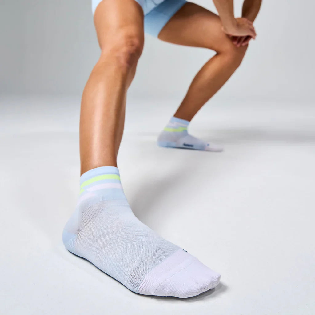 Feetures Elite Ultra Light Cushion Quarter Day Track