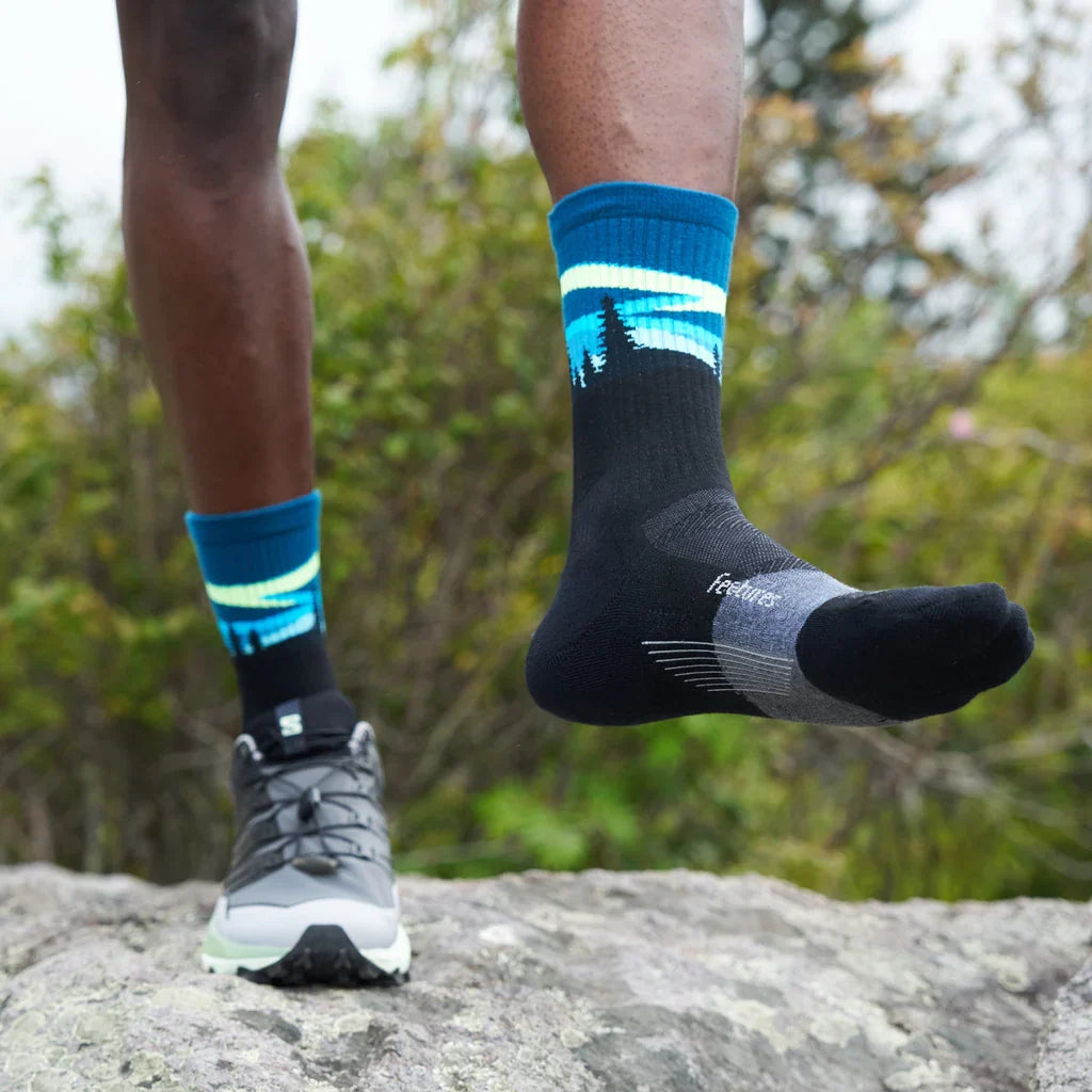 Feetures Trail Max Cushion Mini Crew Blue Aurora