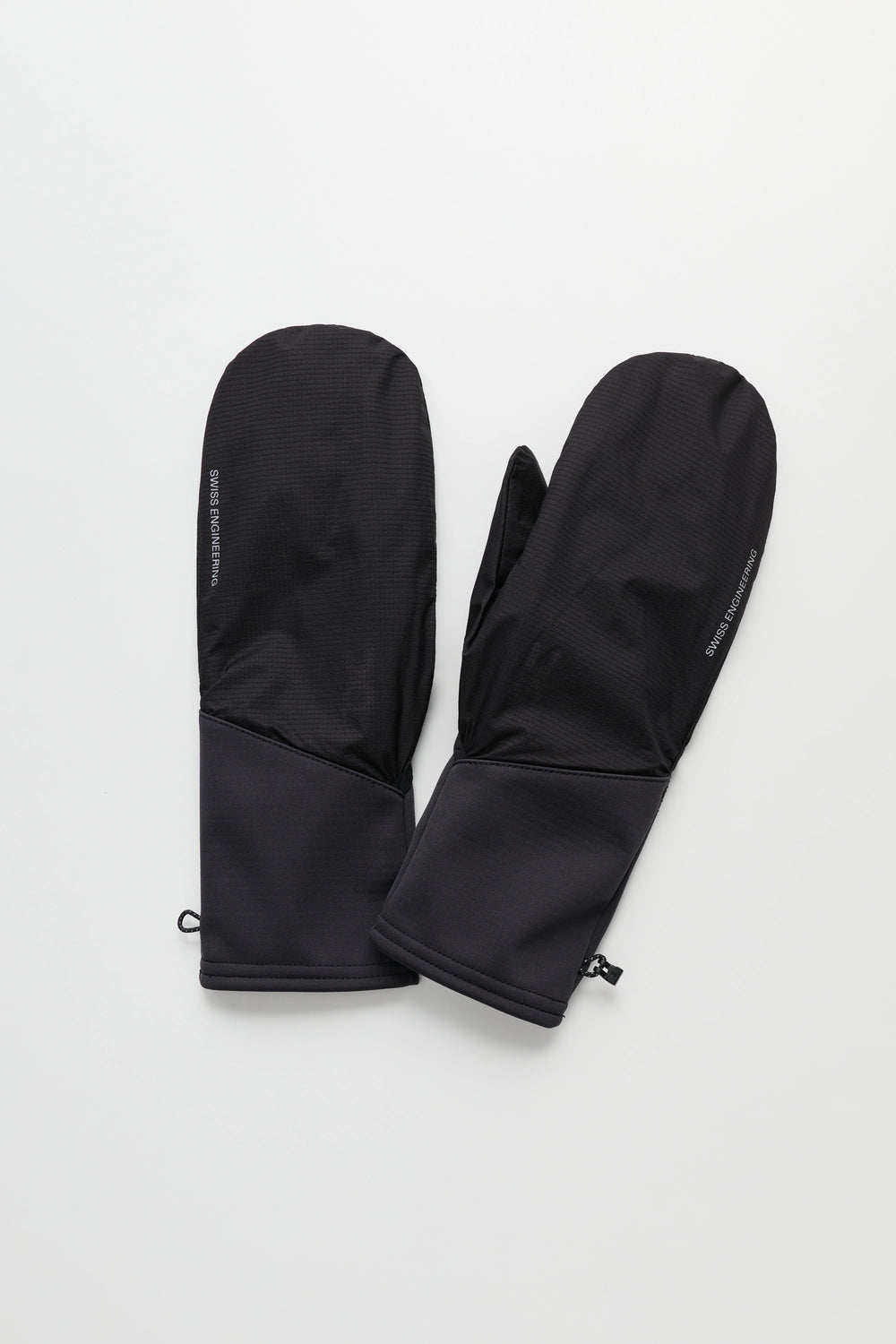 On Winter Run Gloves Magnet