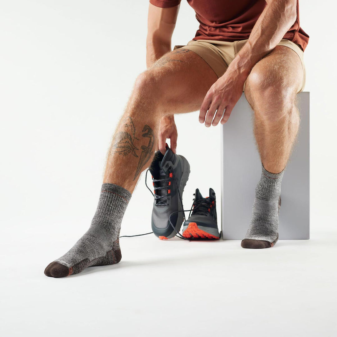 Smartwool Hike Light Cushion Mid Crew Socks Ash-Charcoal