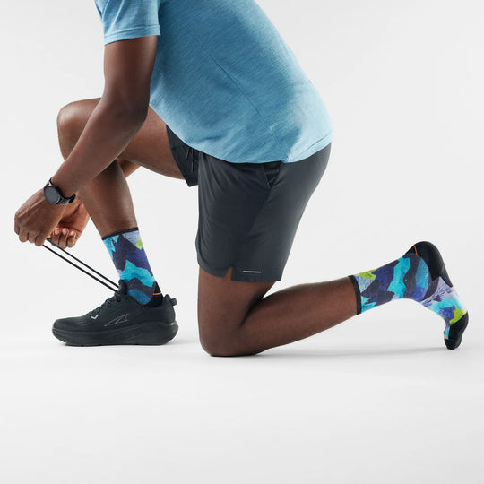Smartwool Trail Run Targeted Cushion Summit Sector Print Crew Socks Nightfall Blue