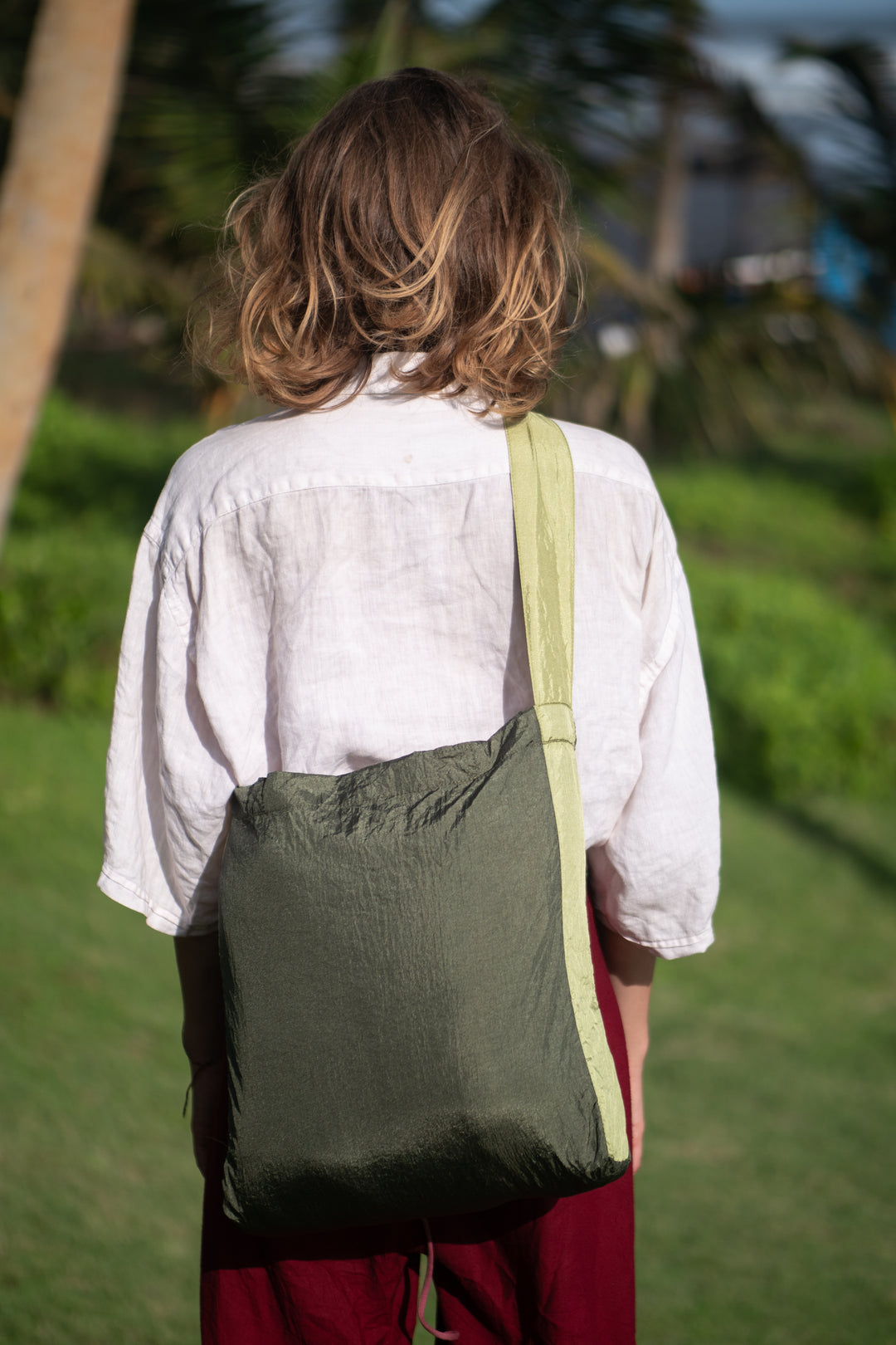 Ticket To The Moon Eco Bag Medium Army Green / Green Apple (15L)