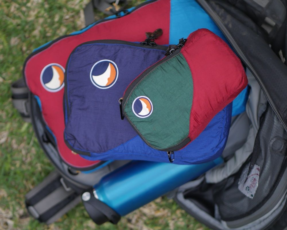 Ticket To The Moon Travel Cube M royal blue / navy blue (2.7L incl. 2 accessory carabiners)