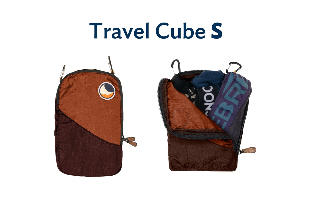 Ticket To The Moon Travel Cube S (2 accessory carabiners)