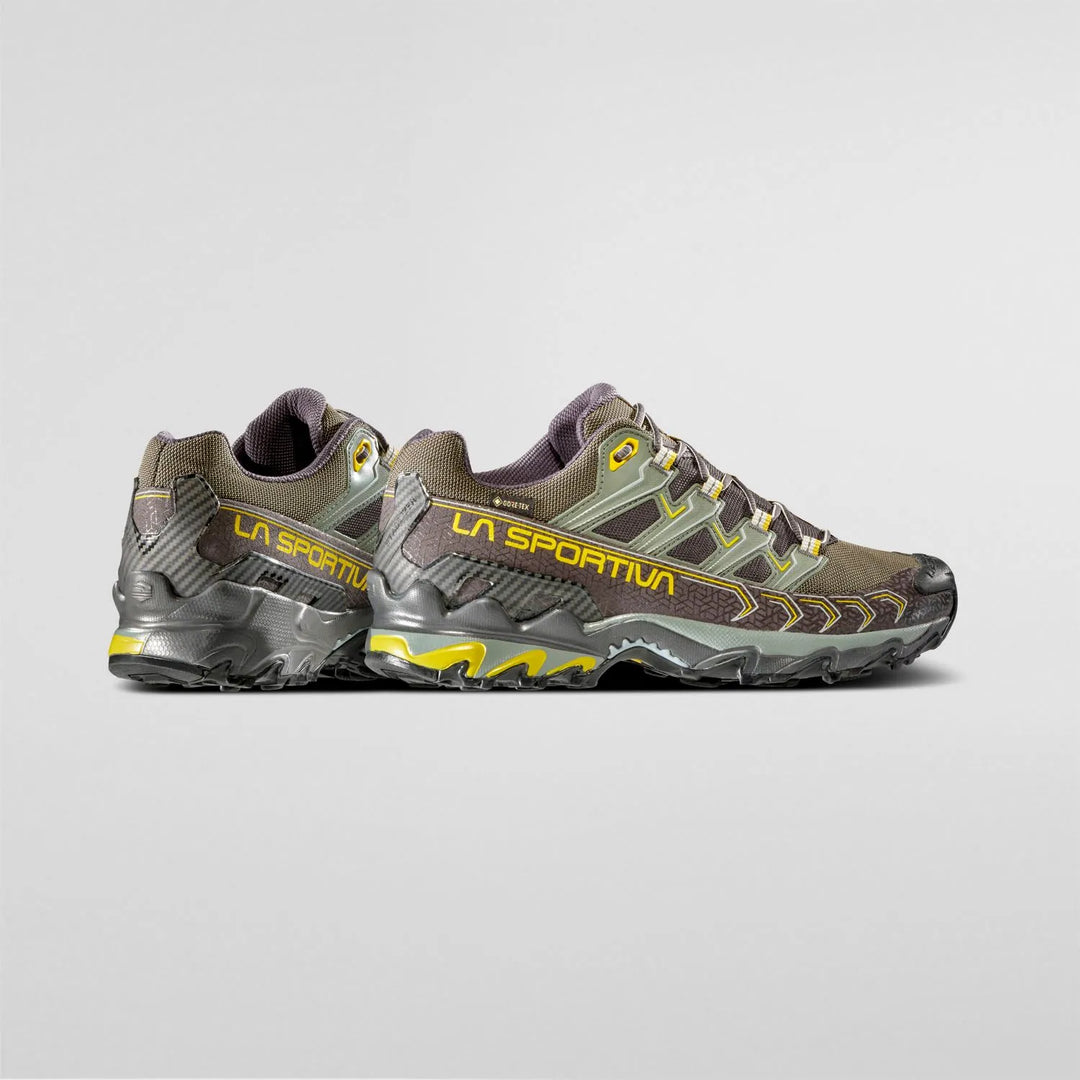 La Sportiva Ultra Raptor II Wide GTX Carbon/Moss Hike Shoe