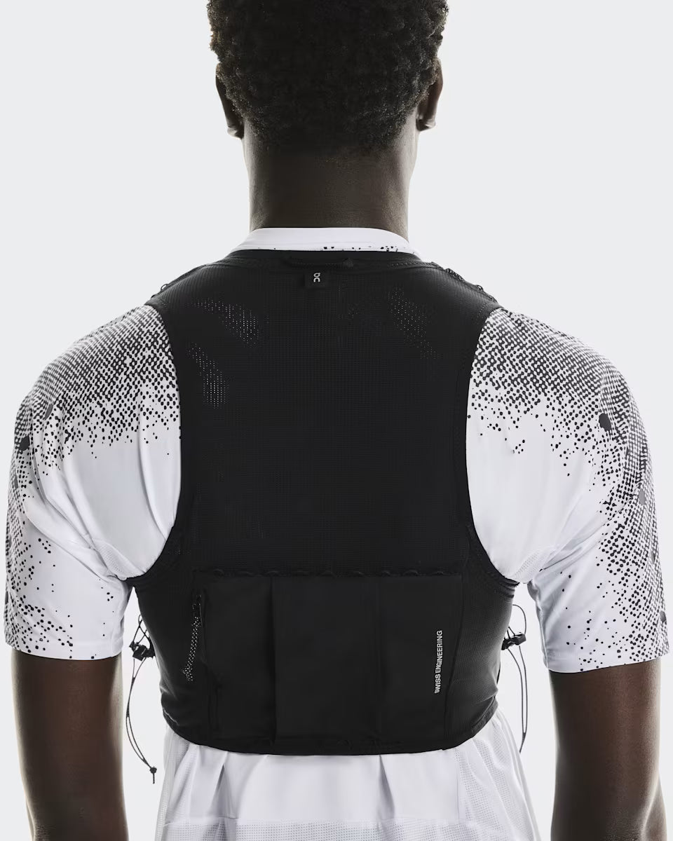 On Ultra Vest Pro 1 U Black