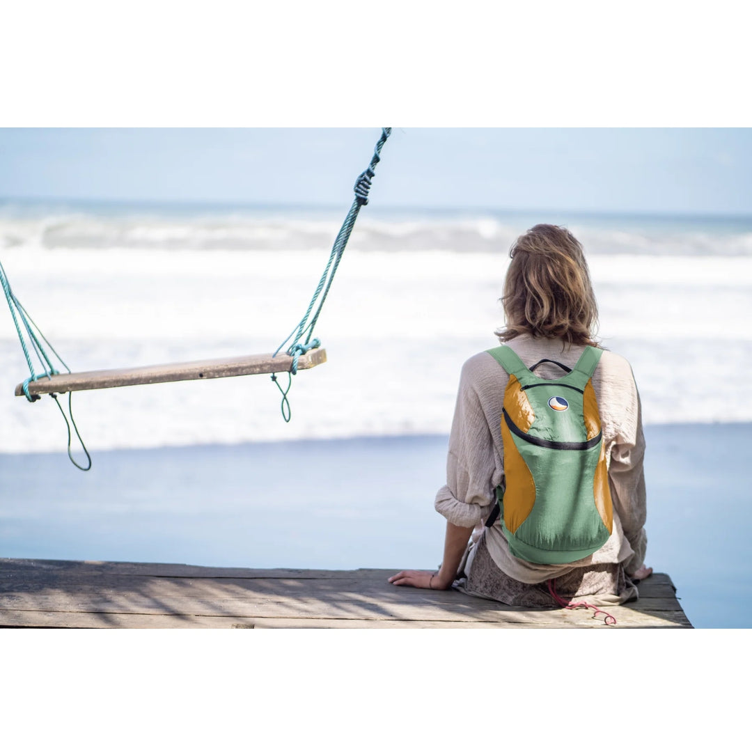 Ticket To The Moon Mini Backpack Mint / Sand (15L)