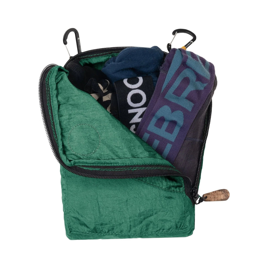 Ticket To The Moon Travel Cube Petrol Green (incl. 2 accessory carabiners)
